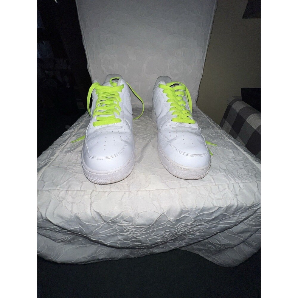 Men's sz 13 Nike Air Force 1 Low 'Triple White' Athletic Trainer Shoes - CLEAN